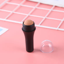 Cargar imagen en el visor de la galería, Rodillo absorbente de aceite volcánico
